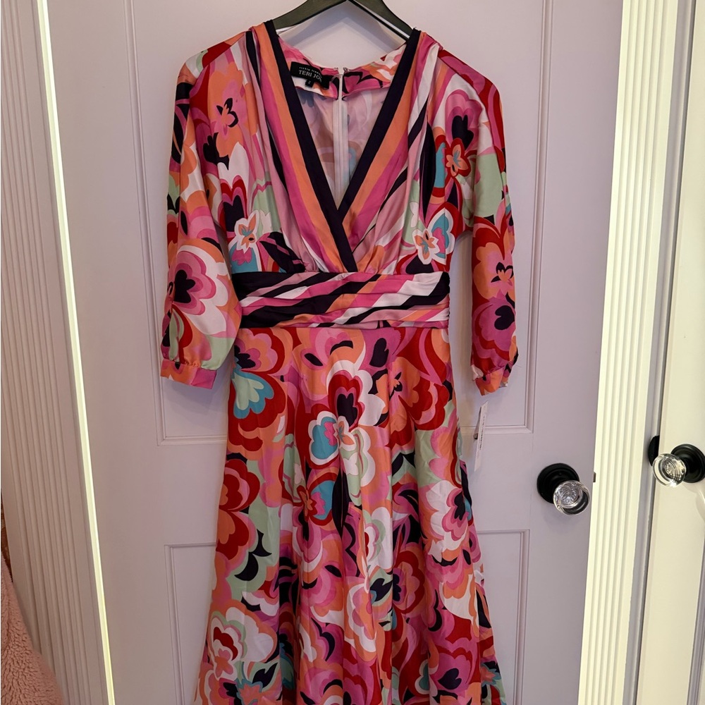 Teri Jon by Rickie Freeman Floral Satin V-Neck Cocktail Midi Dress Multi